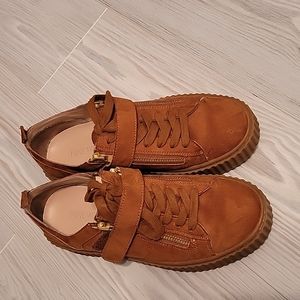 Nine West platform creepers